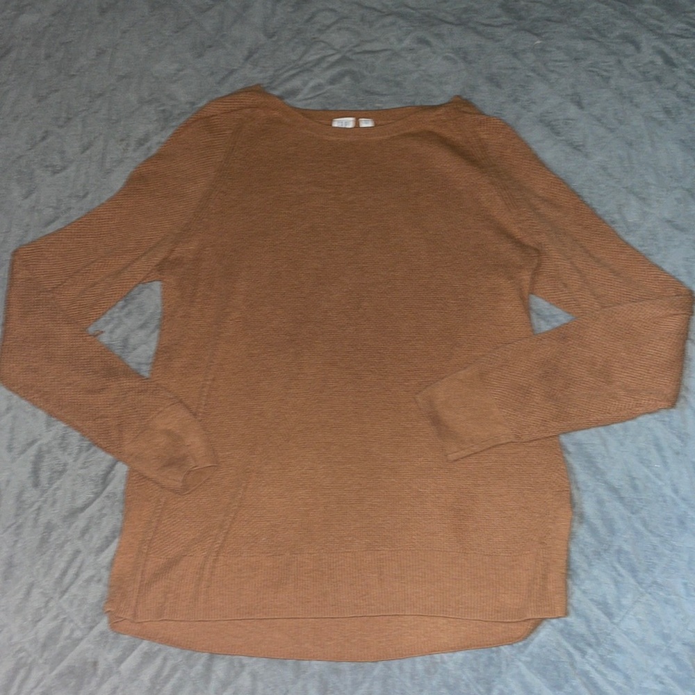 Brown long sleeve tee
